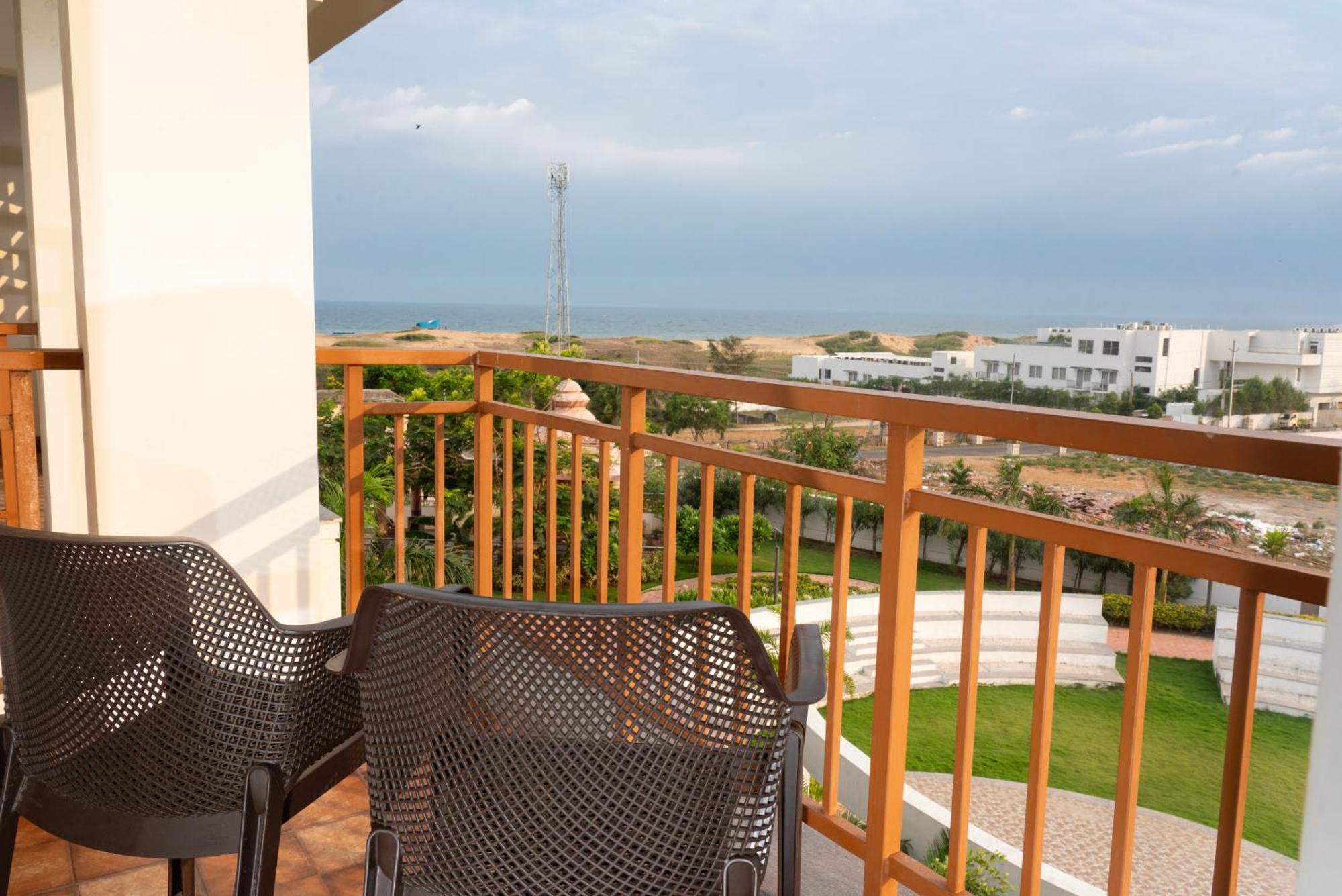 Palm Regal Resort Gopalpur  Exterior photo