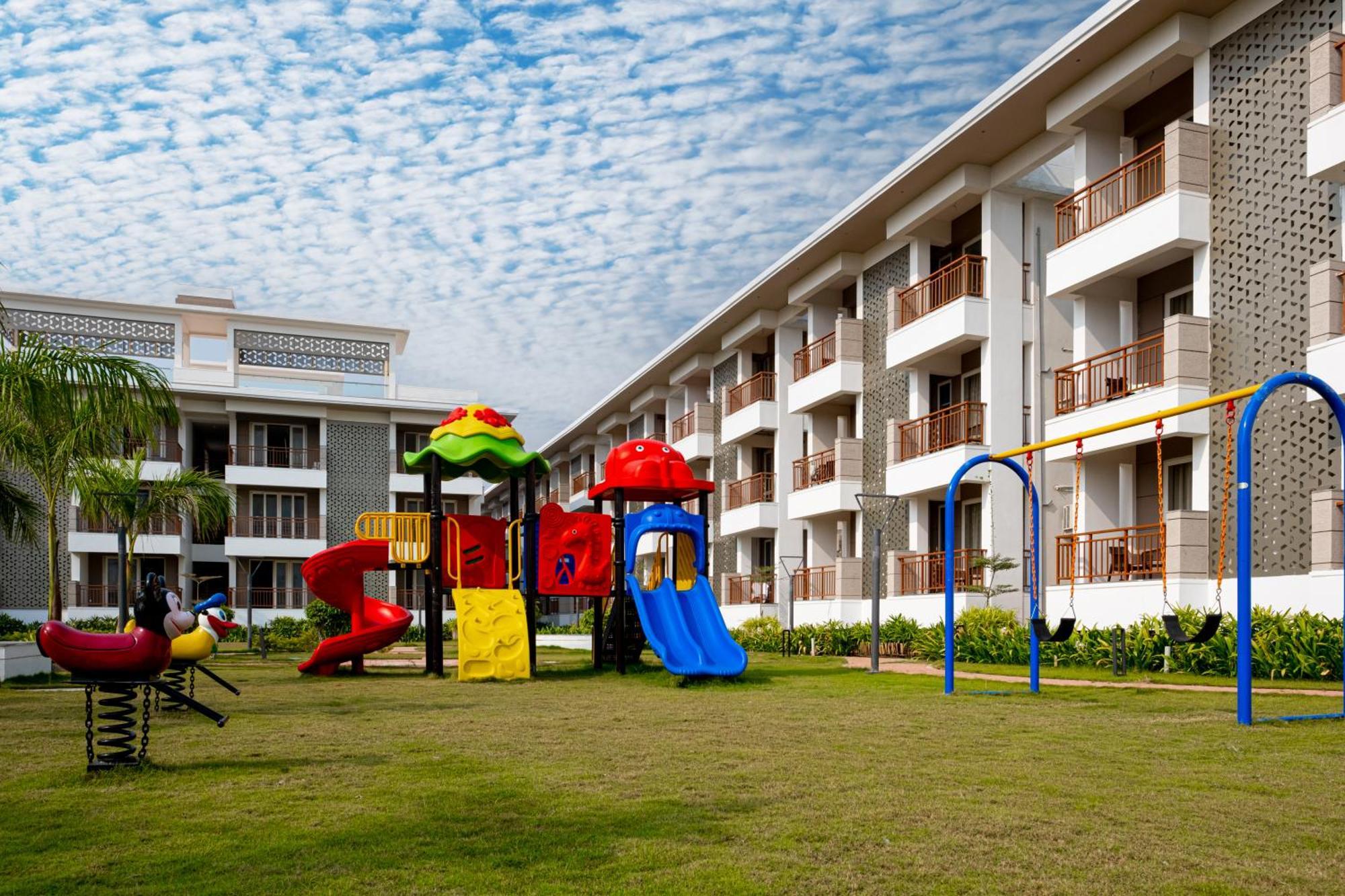 Palm Regal Resort Gopalpur  Exterior photo
